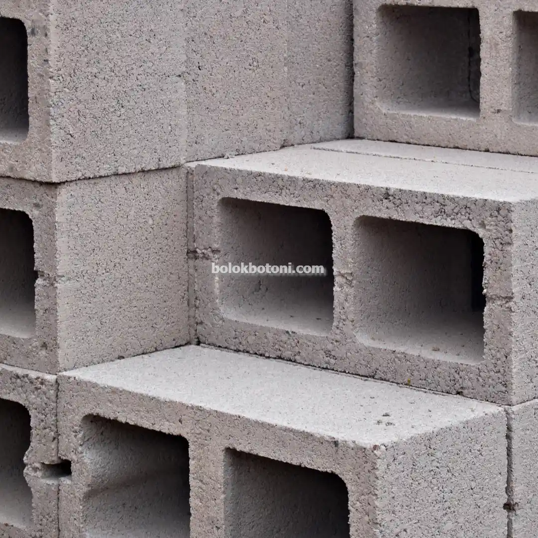 خرید و فروش بلوک سیمانی در ابعاد متنوع در تبریز